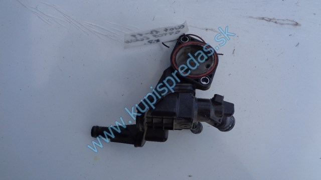 obal termostatu na renault clio 4 0,9tce, 110616064R